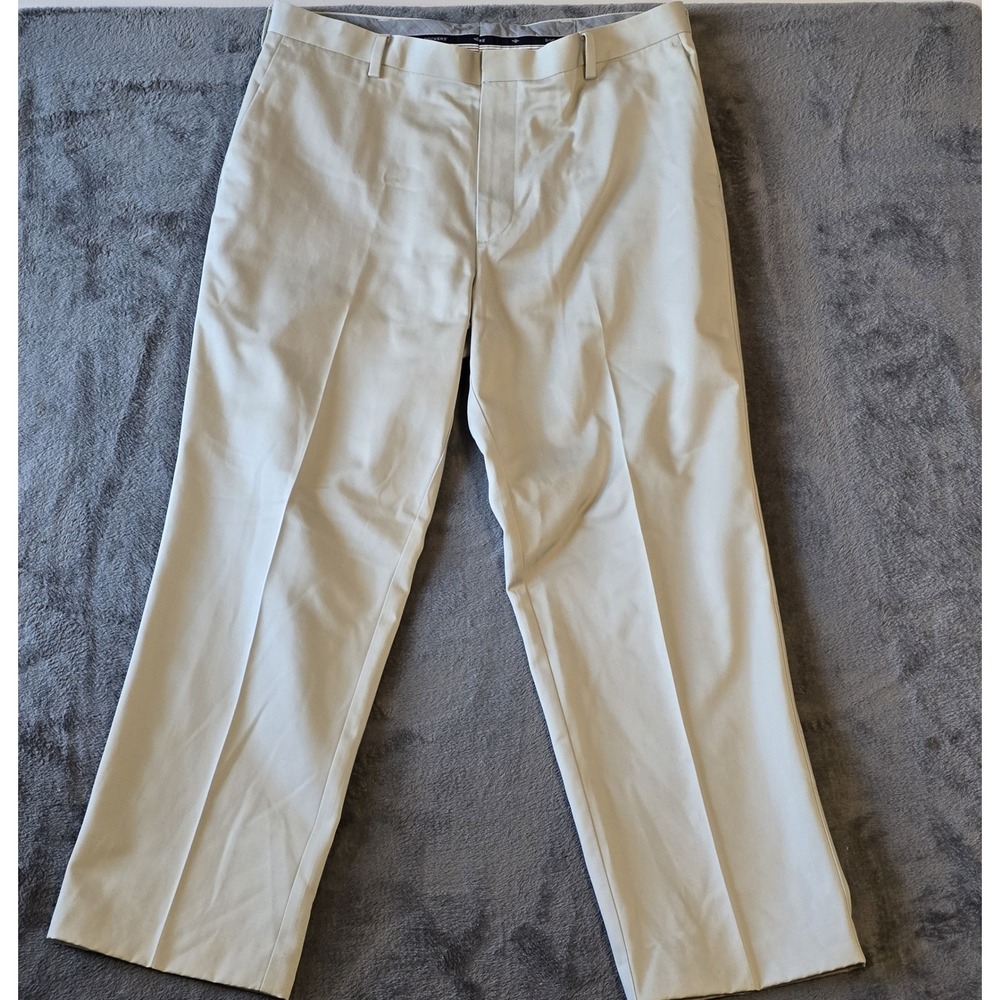 Dockers‎ D3 Classic Fit Khaki Pants Mens 40x32 Tan Beige Chino Flat Front Cotton